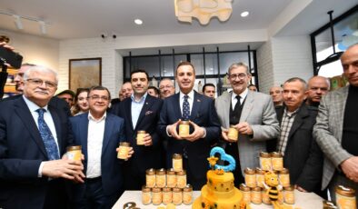 Büyükşehir emeğe değer kattı, Ondan Yerel Market’i hizmete açtı